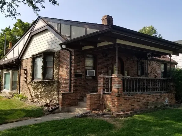 3244 Peoria St, Steger, IL 60475