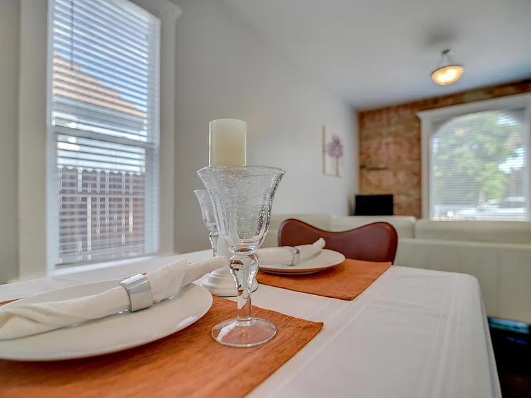 504 W 8the Ave — Photo 3