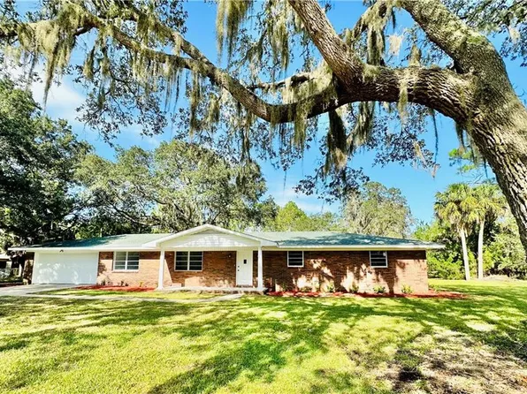 255 Yacht Rd, Brunswick, GA 31525