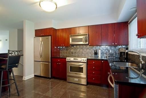3rd image of 4196 Cove Ln APT A