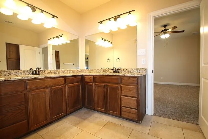 8009 Bangor Dr — Photo 6