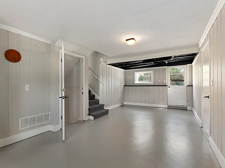 209 Garden Rd — Photo 31