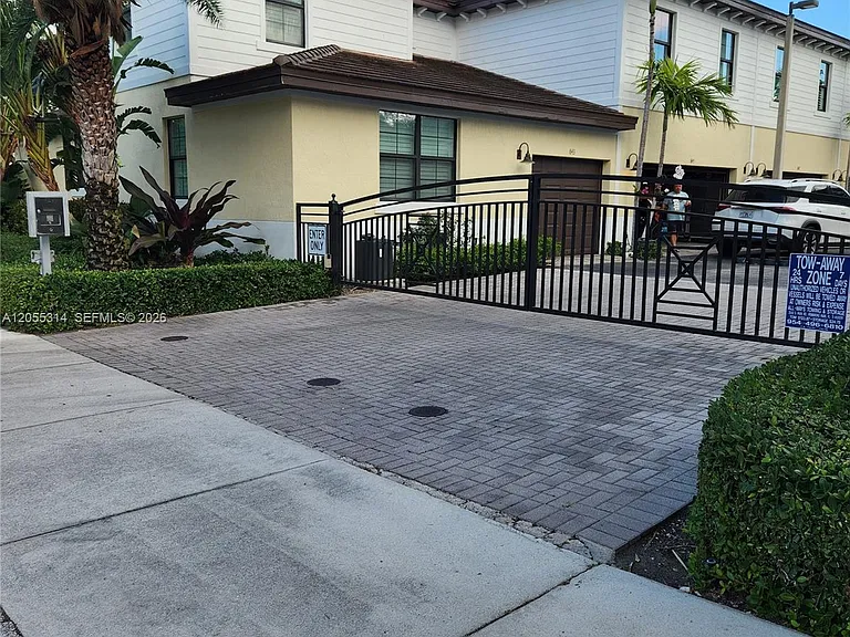 839 S Ocean Blvd #839 — Photo 33