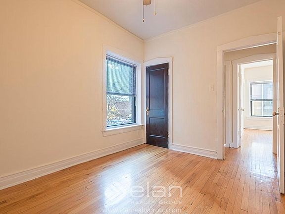 4th image of 821 W Waveland Ave APT 3S