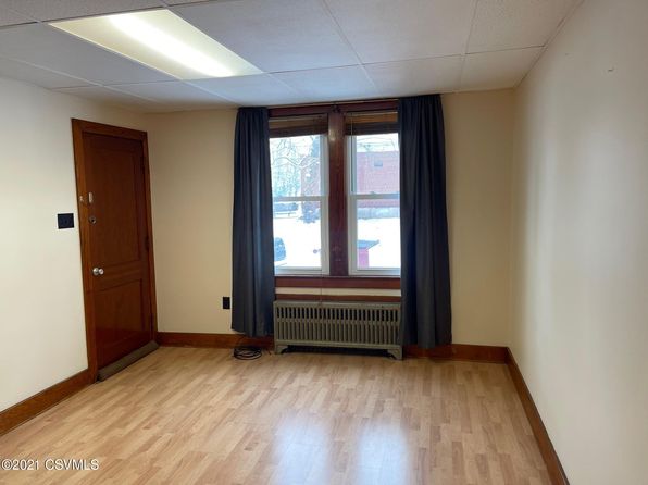 342 1/2 Island Blvd