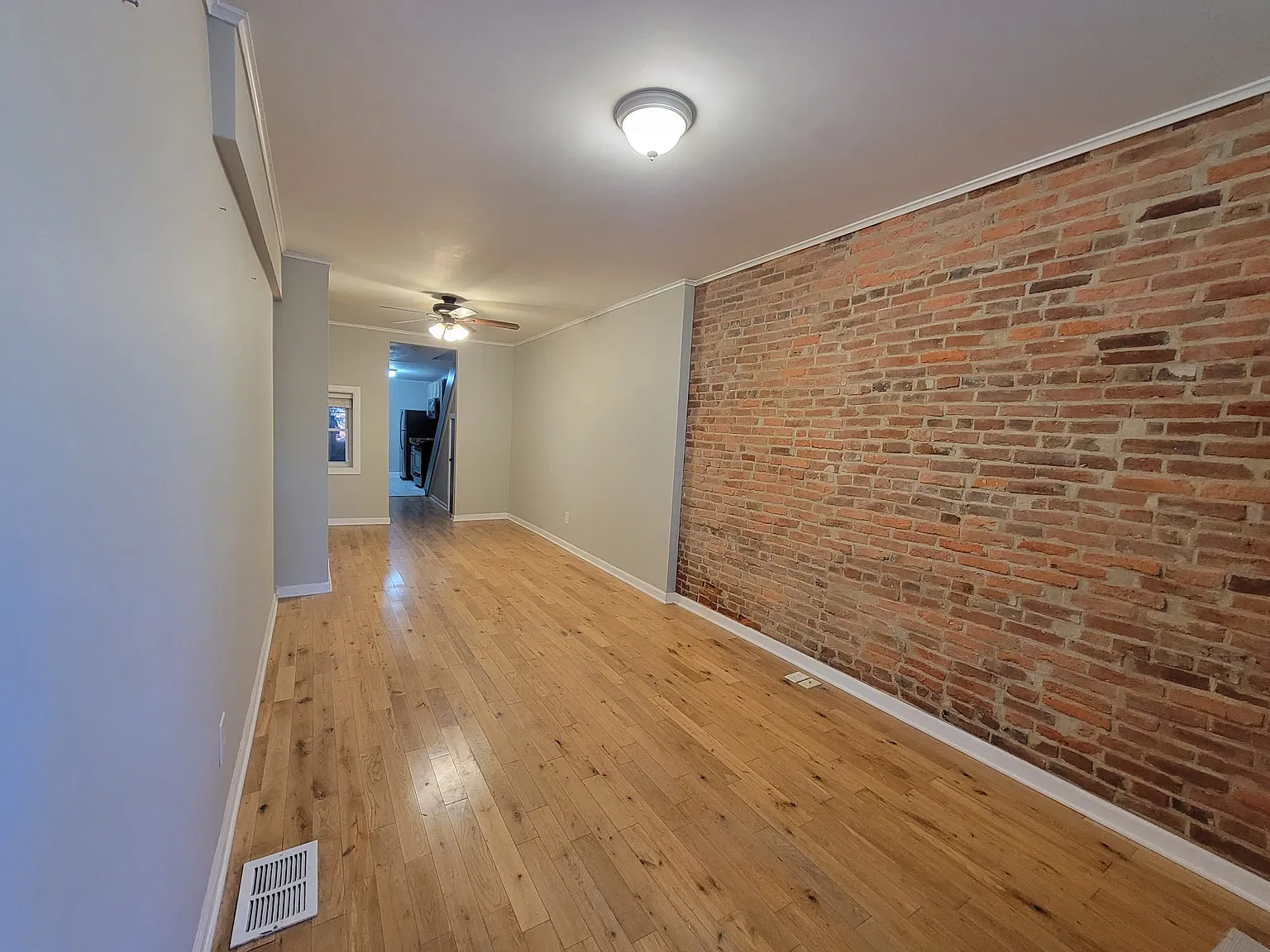 1 bed, 772 sqft, $1,750 — Photo 3