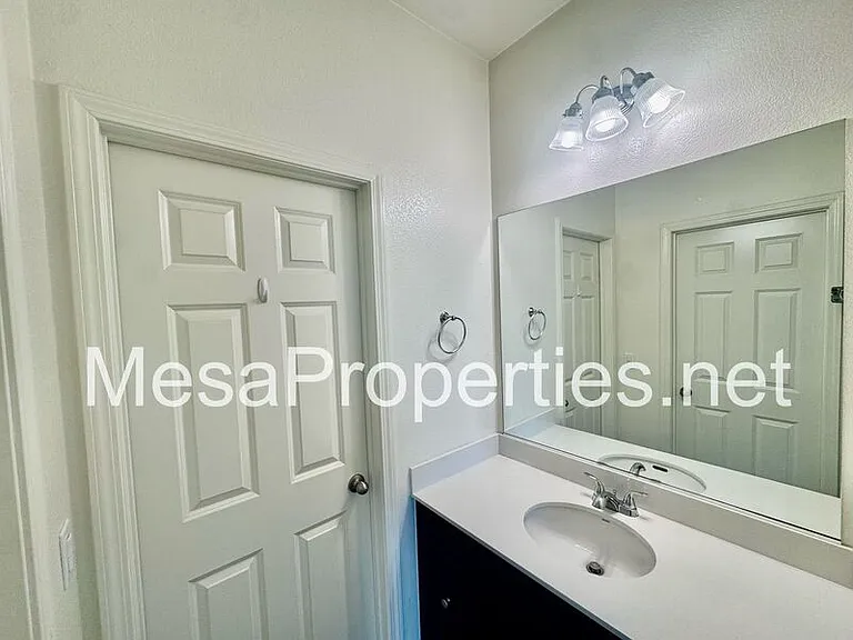 795 Hazel Way — Photo 16