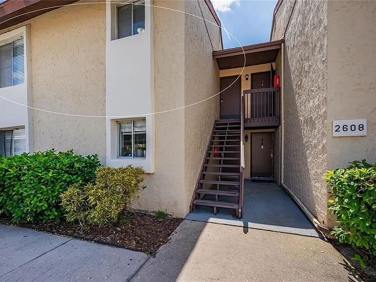 2608 Hidden Lake Dr N #C — Photo 1