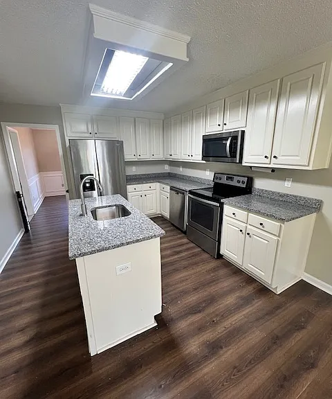 Large kitchen with new granite counter tops