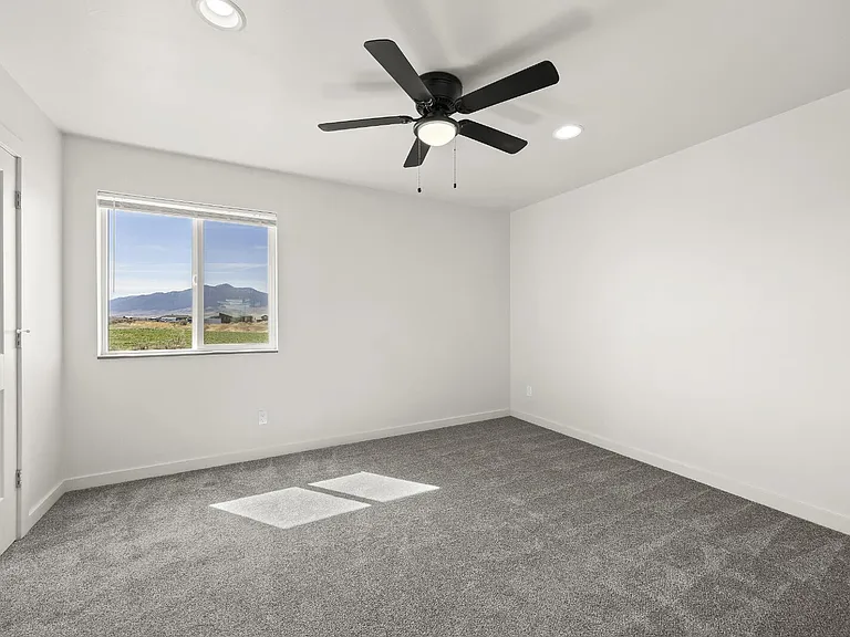 5 Topaz Ln #1 — Photo 13