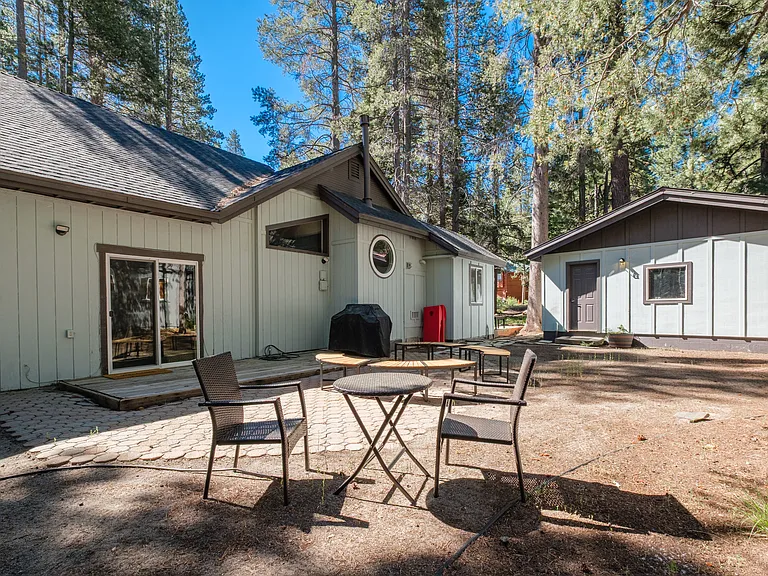 14296 Glacier View Dr — Photo 66