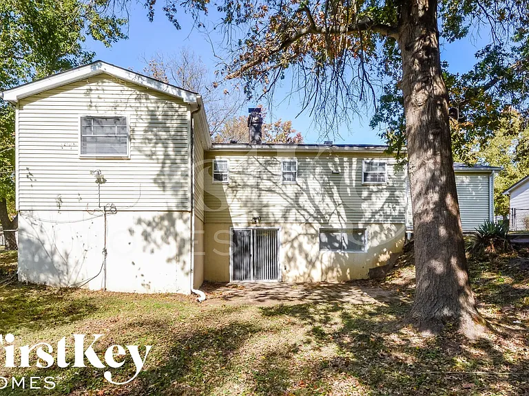 6176 Silver Fox Dr — Photo 14