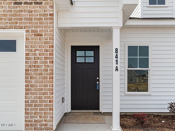 4th image of 841 Sarah Rebecca Drive