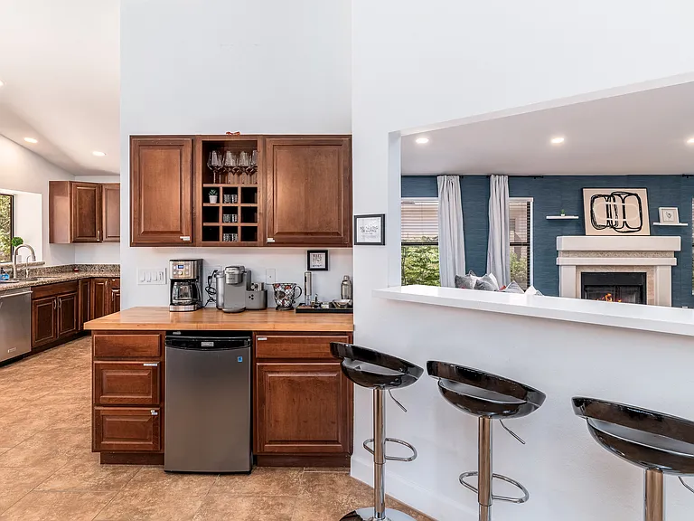 5139 E Fellars Dr — Photo 14