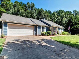 210 Steele Branch Ct, Hampton, GA 30228