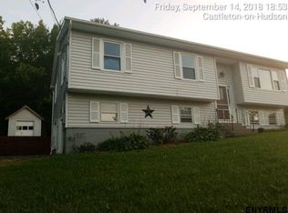 6 Short St, Castleton, NY 12033