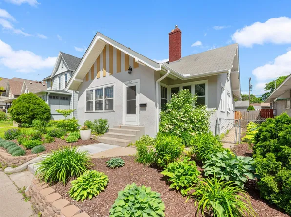 1107 Washington St NE, Minneapolis, MN 55413