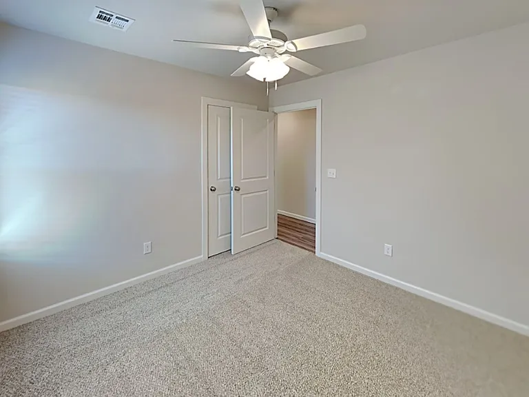 491 Hardesty Dr — Photo 11