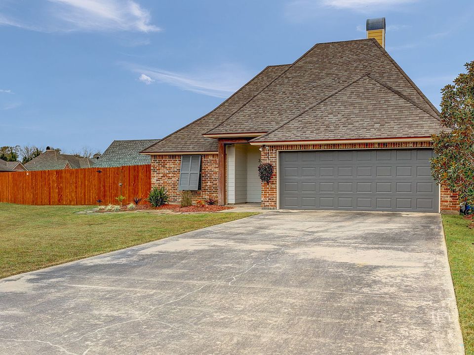 1st image of 301 Bald Eagle Dr
