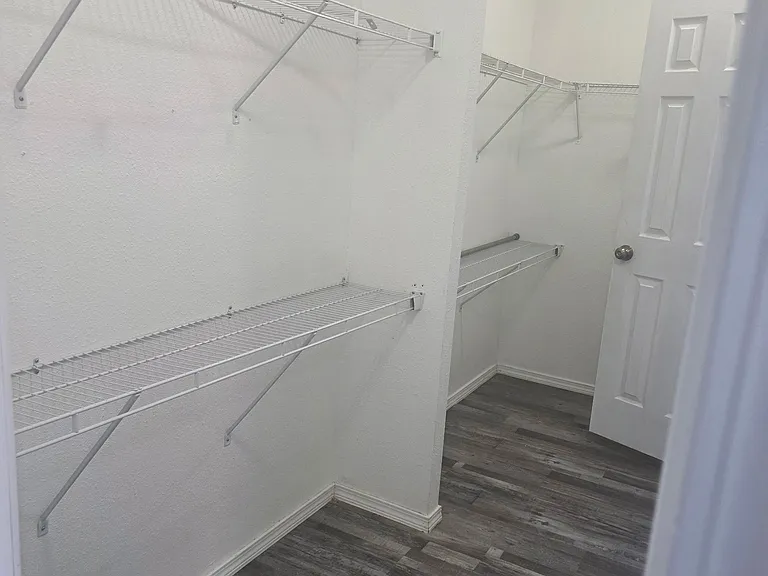 928 73rd St E #33 — Photo 7
