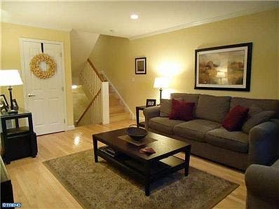 2nd image of 2342 Fairmount Ave #A