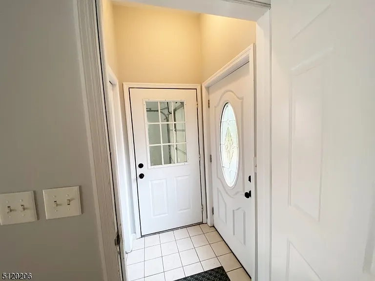 32 Woodland Dr — Photo 12