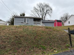 1396 Ridgecrest Ave, Kingsport, TN 37660
