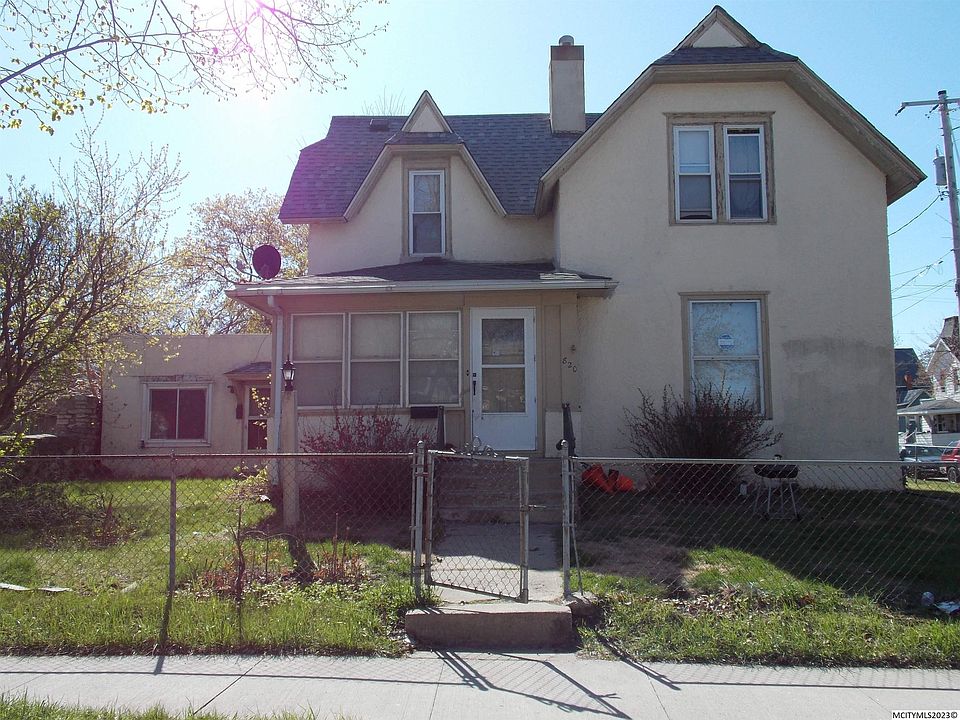 1st image of 820 N Delaware Ave