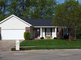 65 Tulip Bend Dr, Wentzville, MO