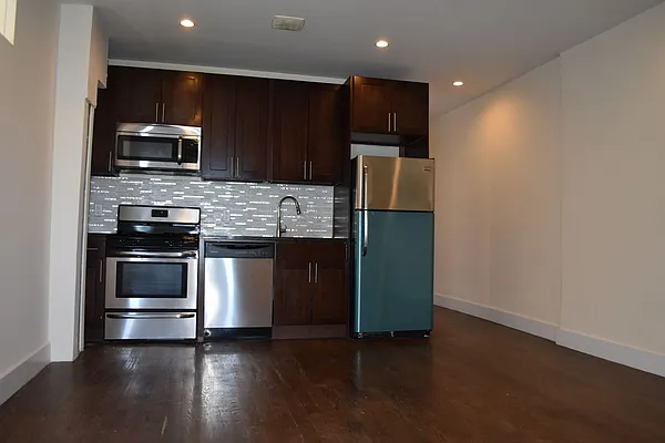 Rented by Halstead Real Estate | media 36