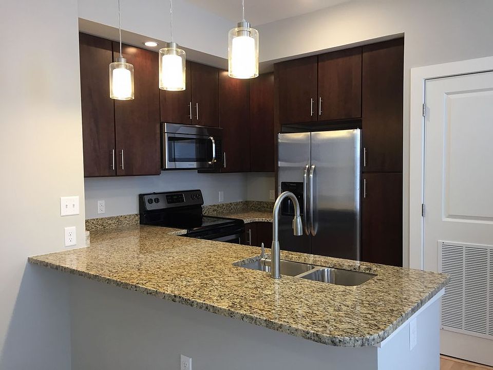 1st image of 525 E Main St #305