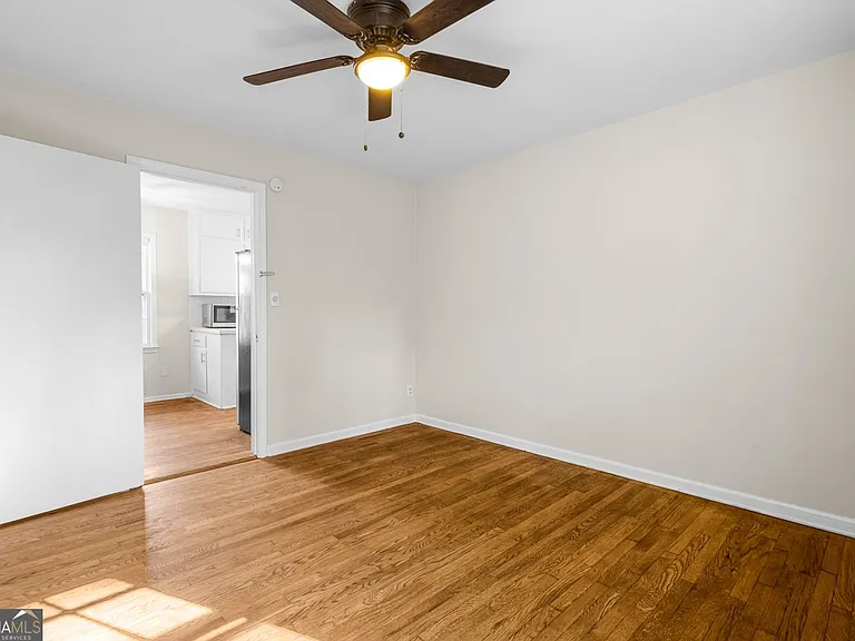 2922 Appling Way — Photo 6