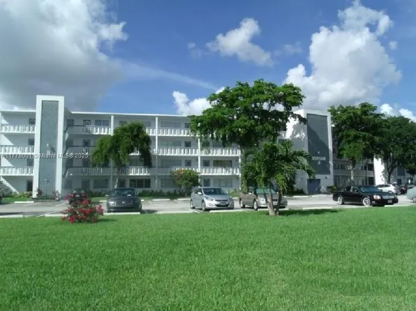 2031 Durham Cir #2031-B, Deerfield Beach, FL 33442
