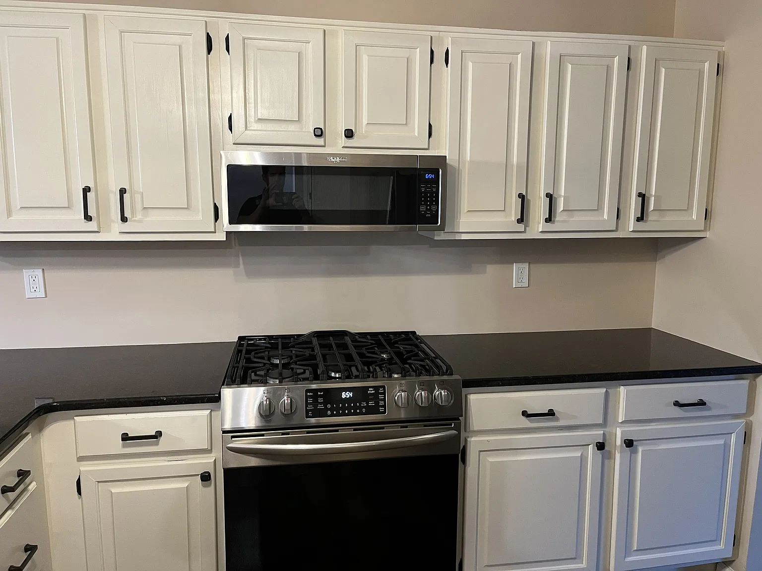 2 bed, 2.5 bath, 1480 sqft, $3,200 — Photo 4
