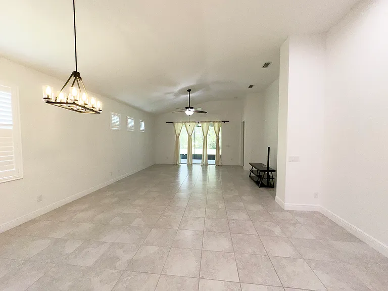3775 Manorwood Loop — Photo 2