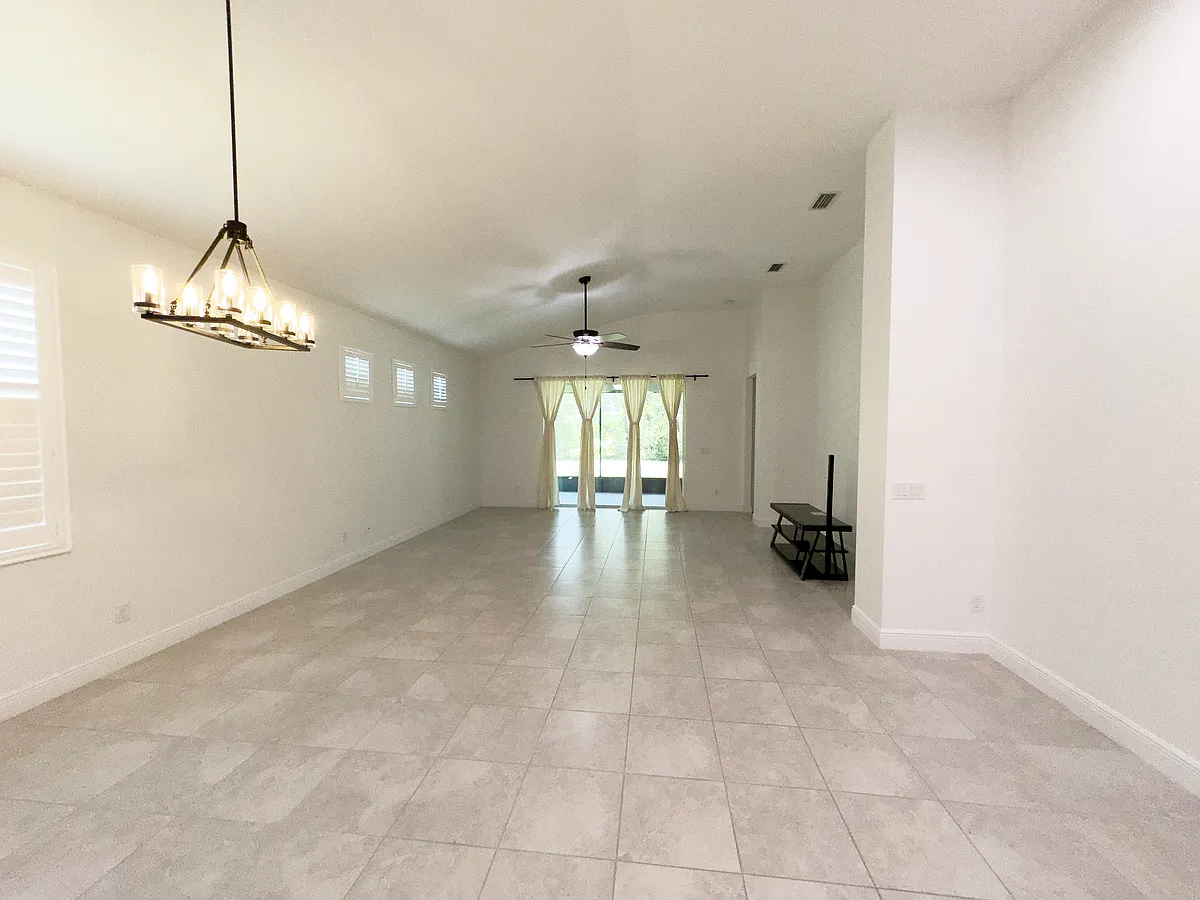 Building Photo - 3775 Manorwood Loop