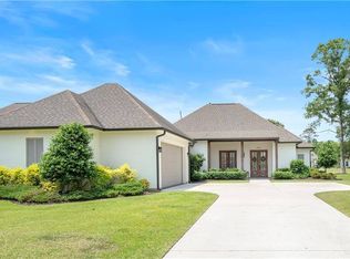 23391 Noble Oak Dr, Springfield, LA 70462