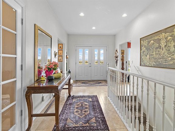 5th image of 1496 Mountain View Drive