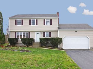 74 Prudence View Dr, Portsmouth, RI 02871