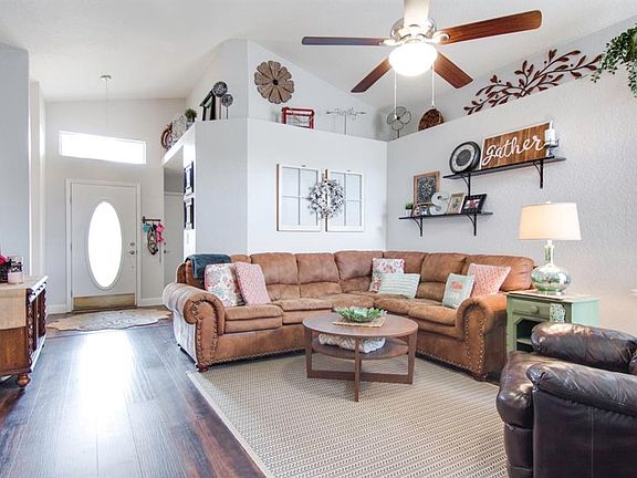 5th image of 1426 Walden Oaks Pl