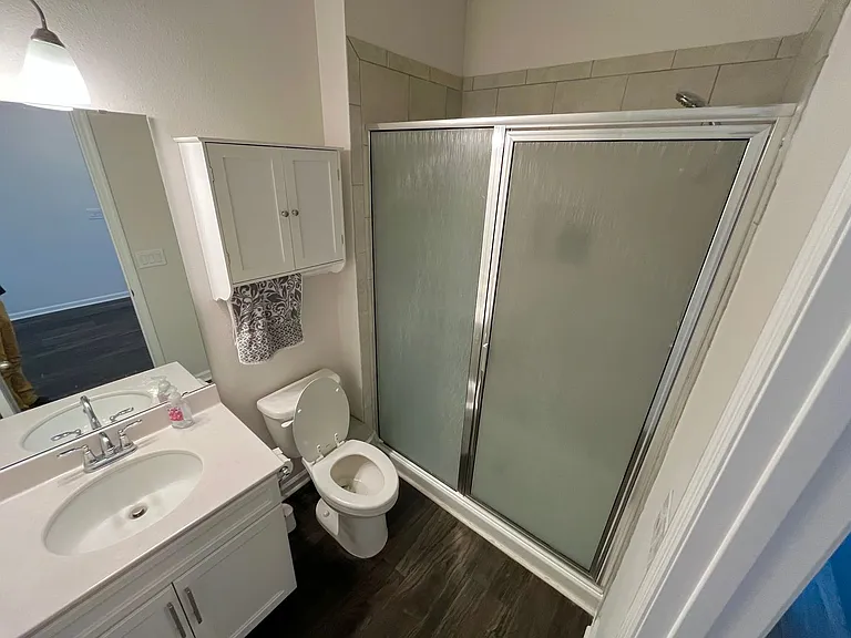 406 Sofia Ln — Photo 22