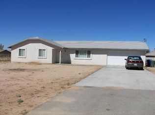 22246 Pahute Rd, Apple Valley, CA 92308