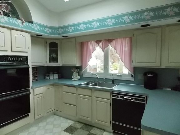 2nd image of 4405 E Balliette Dr