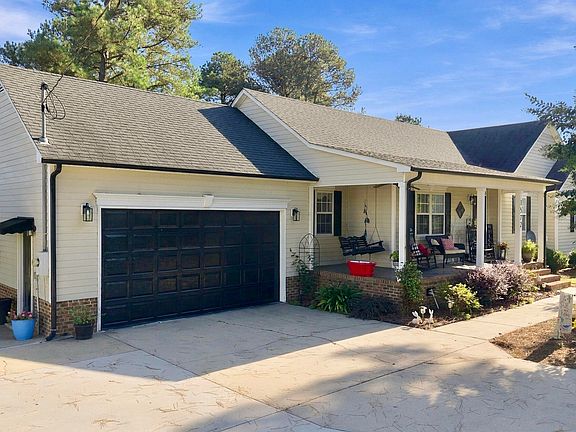2nd image of 1572 Bloomery Rd