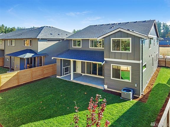3rd image of 13136 176th Ave E