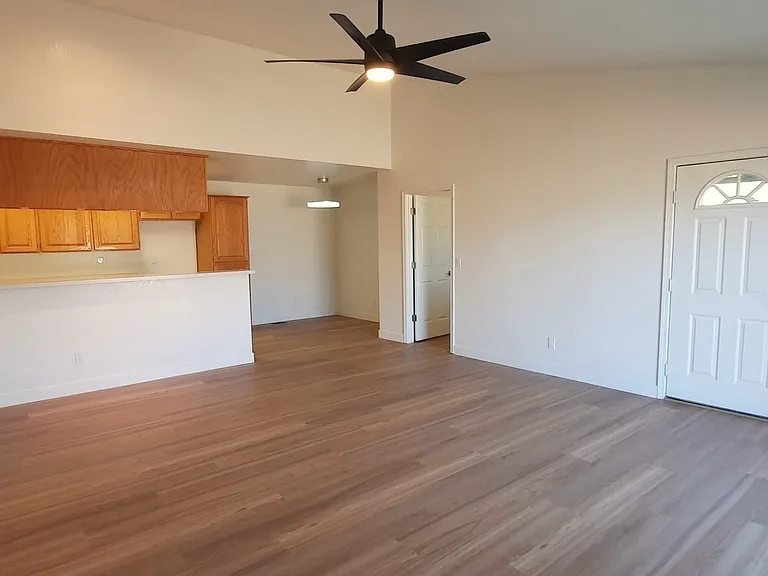 1286 Chardonnay Dr — Photo 7
