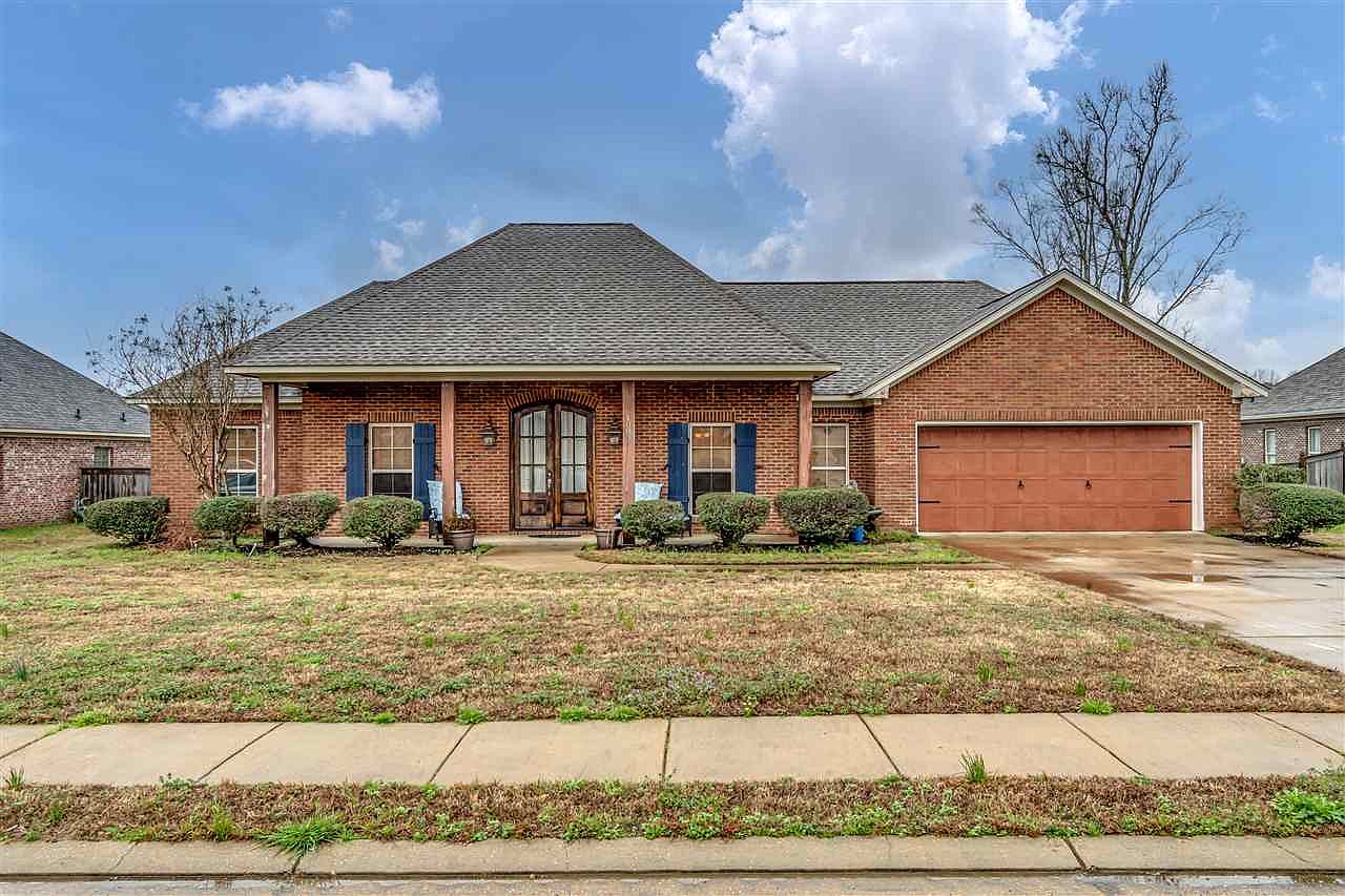 109 Bainbridge Xing, Canton, MS 39046 Zillow