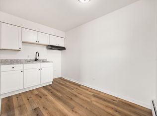 1426 S Cicero Ave #201, Cicero, IL 60804