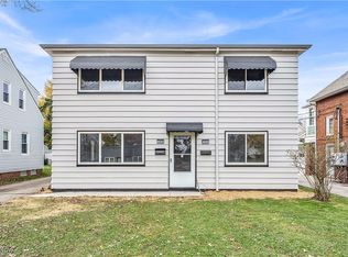 386 E 200th St, Euclid, OH 44119