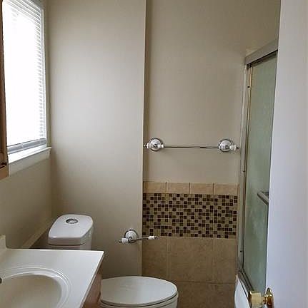 3rd image of 34329 Barton St